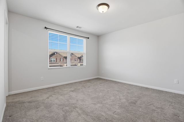 139 Fister Dr, Lebanon, TN 37090