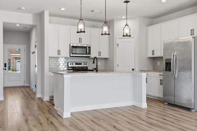 139 Fister Dr, Lebanon, TN 37090