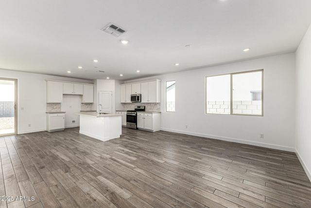 30149 W PALO BREA Way, Buckeye, AZ 85396