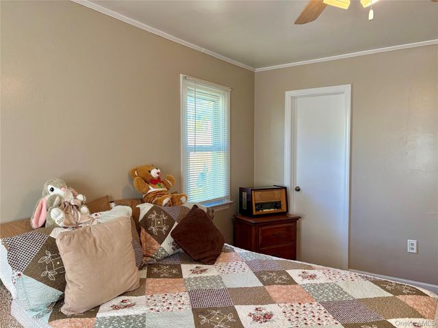 42 Waterstone Road, Greenwood Lake, NY 10925