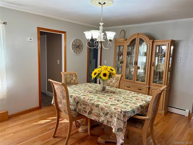 42 Waterstone Road, Greenwood Lake, NY 10925