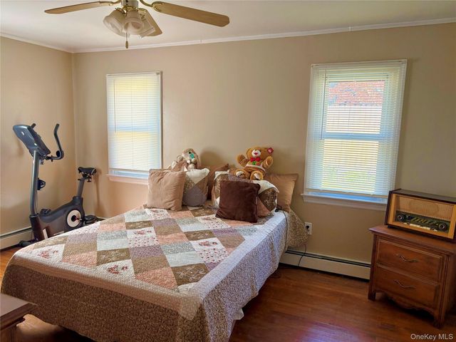 42 Waterstone Road, Greenwood Lake, NY 10925