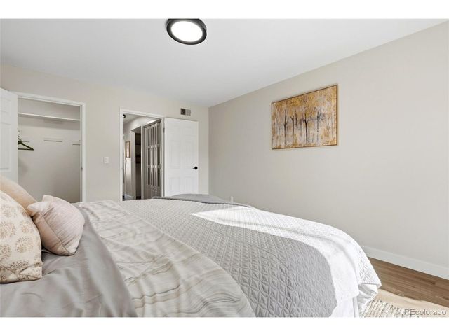 433 Wright St 304, Lakewood, CO 80228