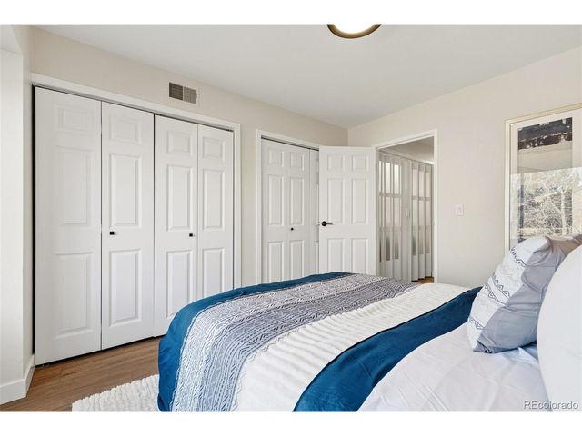 433 Wright St 304, Lakewood, CO 80228