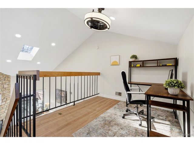 433 Wright St 304, Lakewood, CO 80228