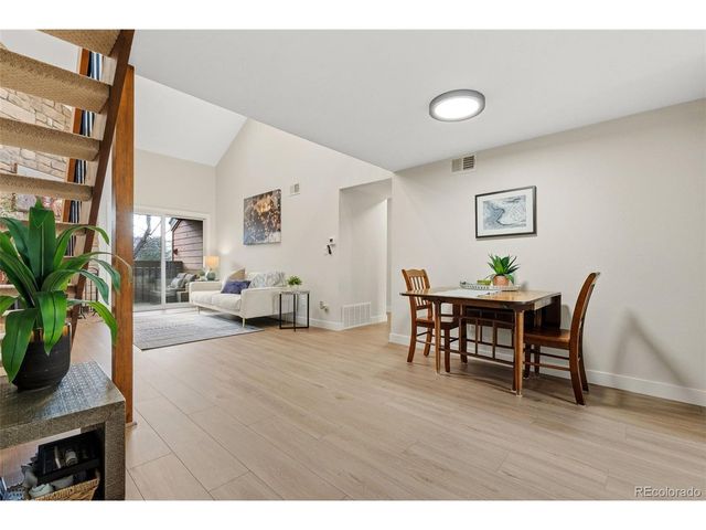 433 Wright St 304, Lakewood, CO 80228