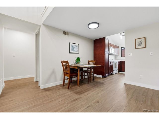 433 Wright St 304, Lakewood, CO 80228