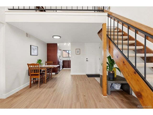 433 Wright St 304, Lakewood, CO 80228