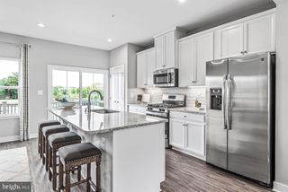 2252 WATERFRONT WAY, Baltimore, MD 21230