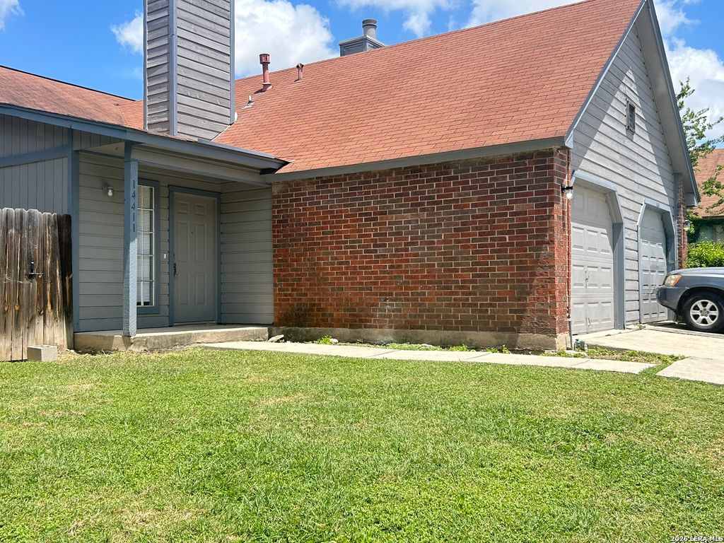 14411 Woods Hole Dr, San Antonio, TX 78233