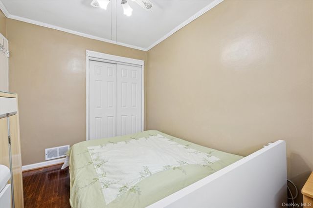 74-22 220th Lower, Oakland Gardens, NY 11364