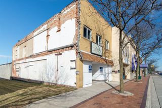 35128 W Michigan Avenue, Wayne, MI 48184