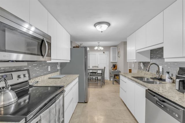 7670 Kings Ridge Road, Frisco, TX 75035