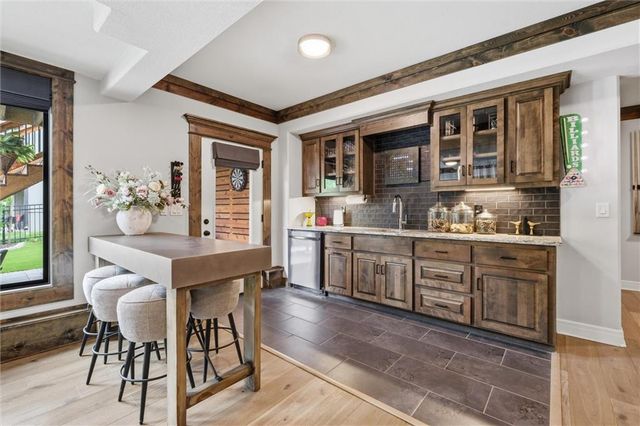 202 NW Ambersham Drive, Lee's Summit, MO 64081