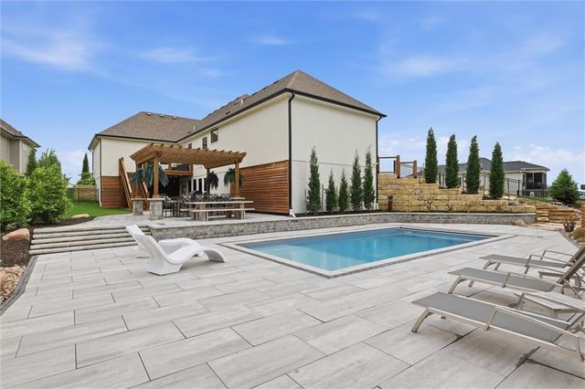 202 NW Ambersham Drive, Lee's Summit, MO 64081