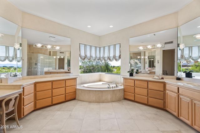 6511 N 28TH Street, Phoenix, AZ 85016