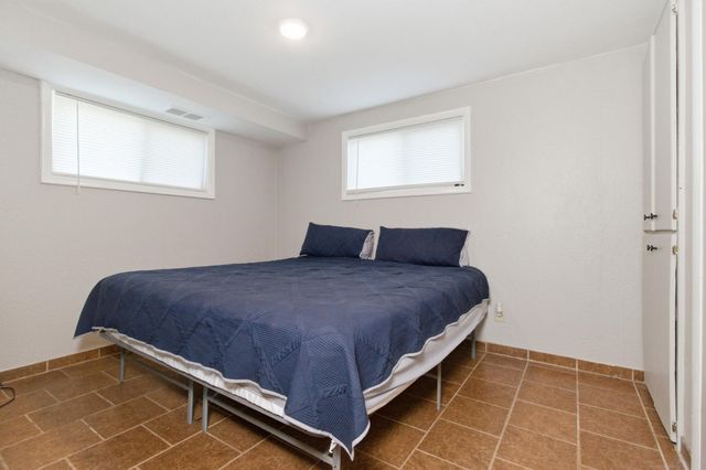 10068 County Road 8490, West Plains, MO 65775