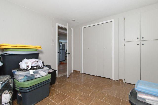 10068 County Road 8490, West Plains, MO 65775