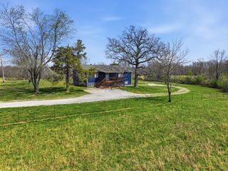 10068 County Road 8490, West Plains, MO 65775