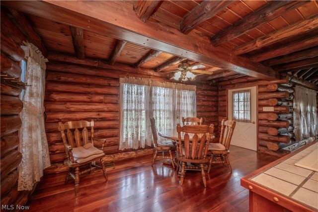 17917 Ellsworth Road, Lake Milton, OH 44429