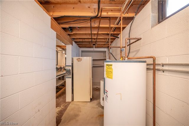 17917 Ellsworth Road, Lake Milton, OH 44429