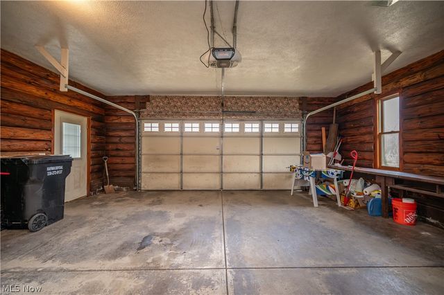 17917 Ellsworth Road, Lake Milton, OH 44429