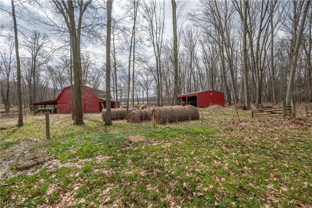 17917 Ellsworth Road, Lake Milton, OH 44429