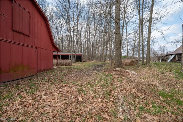 17917 Ellsworth Road, Lake Milton, OH 44429