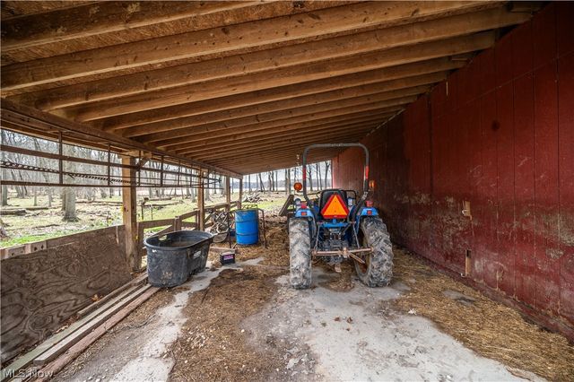 17917 Ellsworth Road, Lake Milton, OH 44429