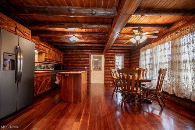 17917 Ellsworth Road, Lake Milton, OH 44429