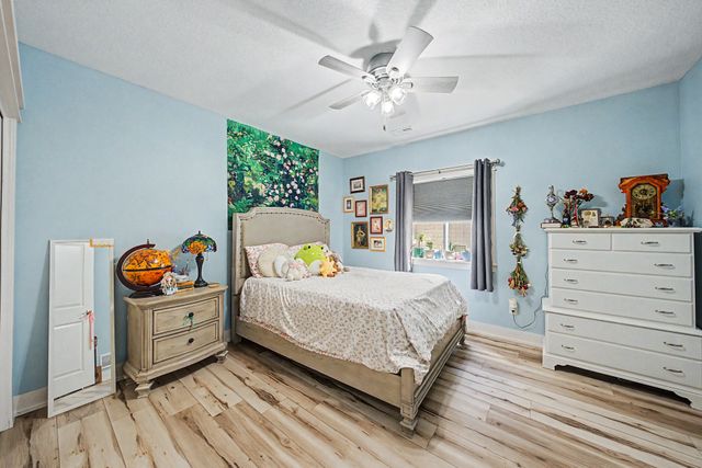 517 Shiloh Rose Parkway NW, Bondurant, IA 50035