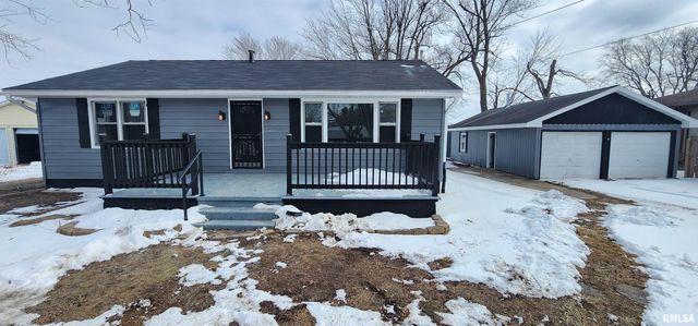 6848 Lake Service Road, Rochester, IL 62563