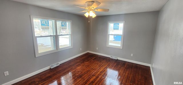 6848 Lake Service Road, Rochester, IL 62563