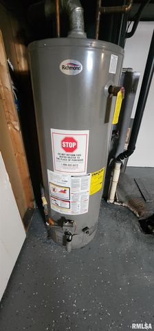 6848 Lake Service Road, Rochester, IL 62563