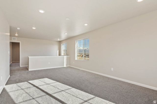 37 E BROADWAY DR, Saratoga Springs, UT 84045