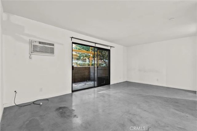 20234 Cantara 125, Winnetka, CA 91306