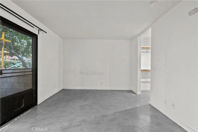 20234 Cantara 125, Winnetka, CA 91306