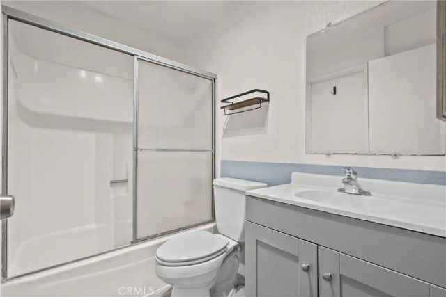 20234 Cantara 125, Winnetka, CA 91306