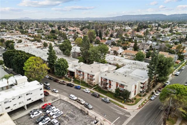 20234 Cantara 125, Winnetka, CA 91306