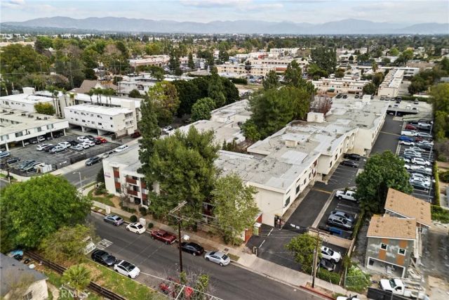 20234 Cantara 125, Winnetka, CA 91306