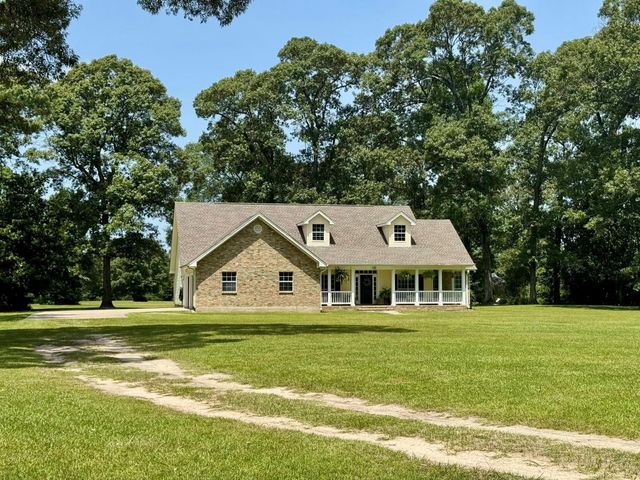 15590 Fm-92, Spurger, TX 77660