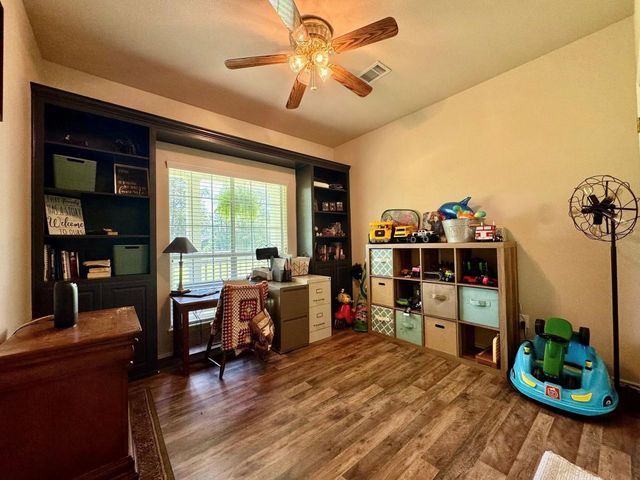 15590 Fm-92, Spurger, TX 77660