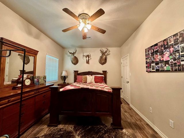 15590 Fm-92, Spurger, TX 77660