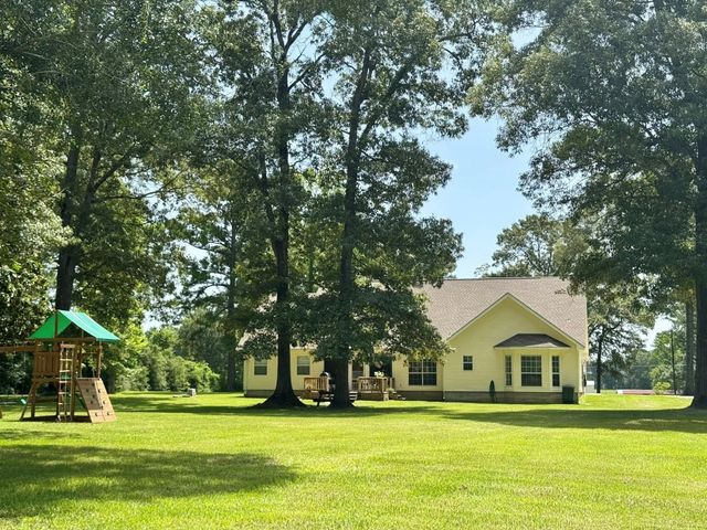 15590 Fm-92, Spurger, TX 77660