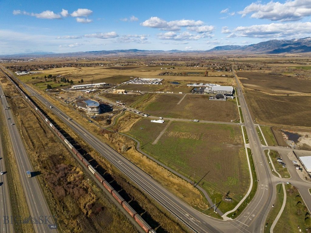 3355 Royal Wolf Way Lot 12, Bozeman, MT 59718