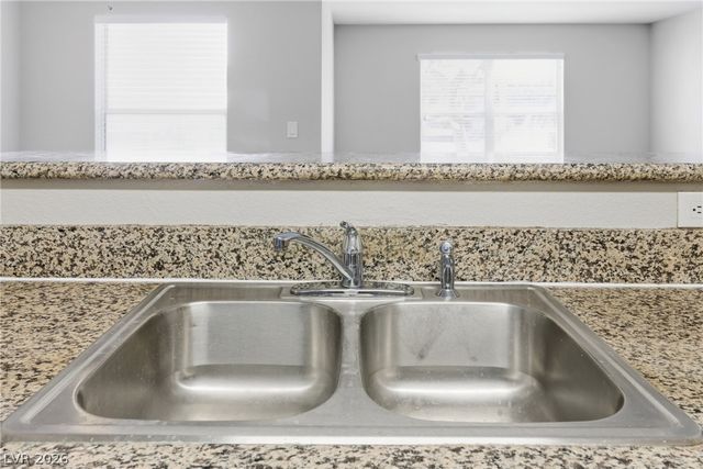 5055 West Hacienda Avenue 1190, Las Vegas, NV 89118