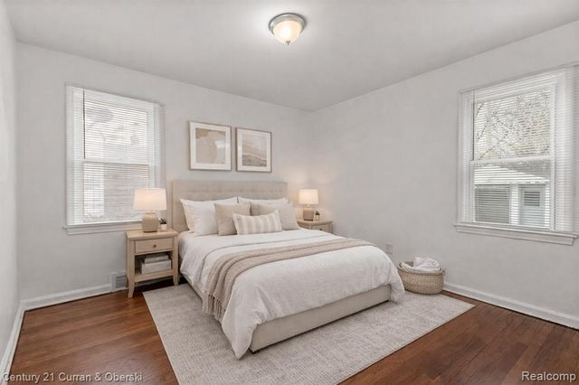 19735 Annott Street, Detroit, MI 48205