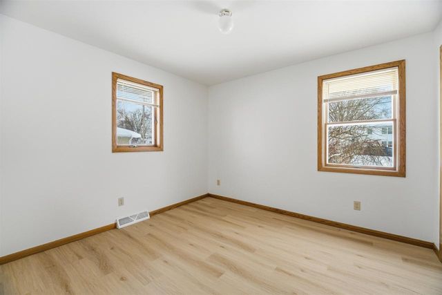 W7704 RAILROAD STREET, Shiocton, WI 54170