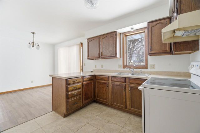 W7704 RAILROAD STREET, Shiocton, WI 54170