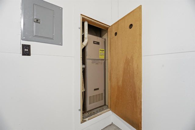 W7704 RAILROAD STREET, Shiocton, WI 54170